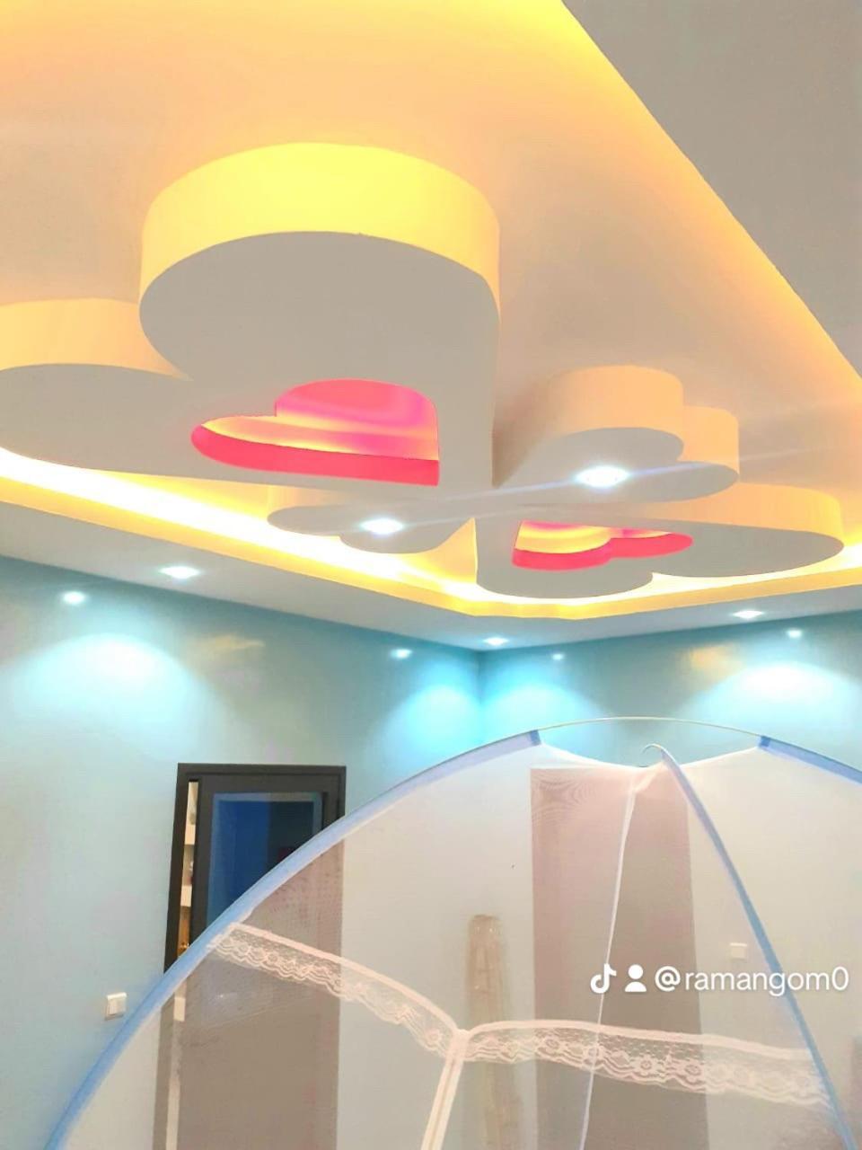 ソモーヌ Chez Rama Bed & Breakfast エクステリア 写真